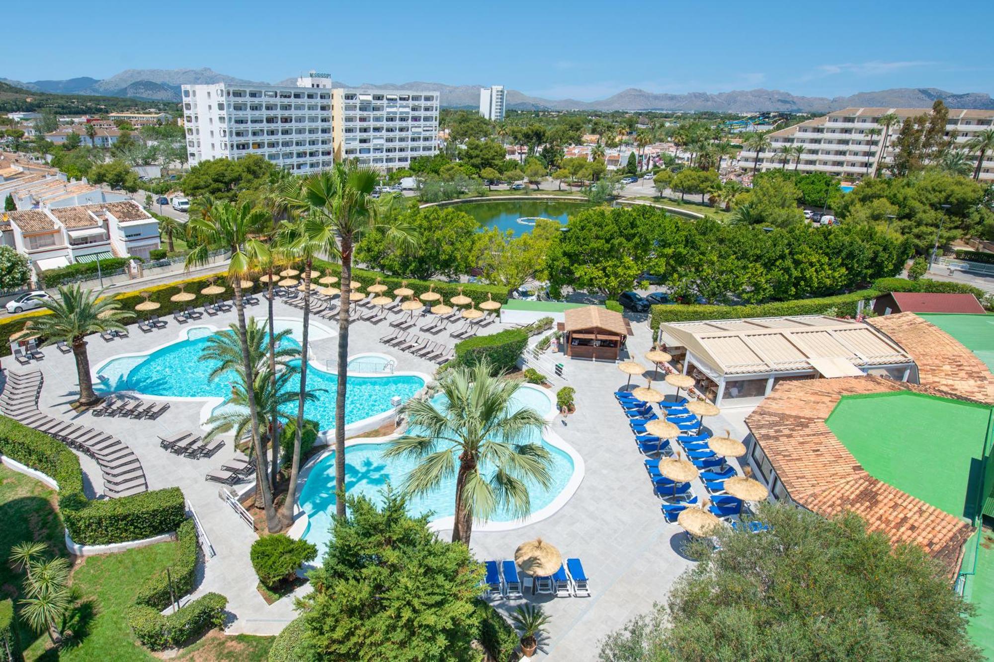 Aparthotel Alcudia Beach Port de Alcudia  Exterior photo